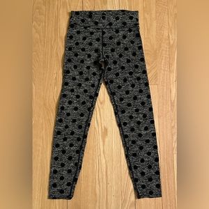 Hot Chillys NWOT Youth Base Layer Polka-Dotted Leggings, Size L